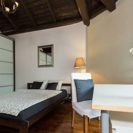 Bright And Comfy Old Town Lejlighed *